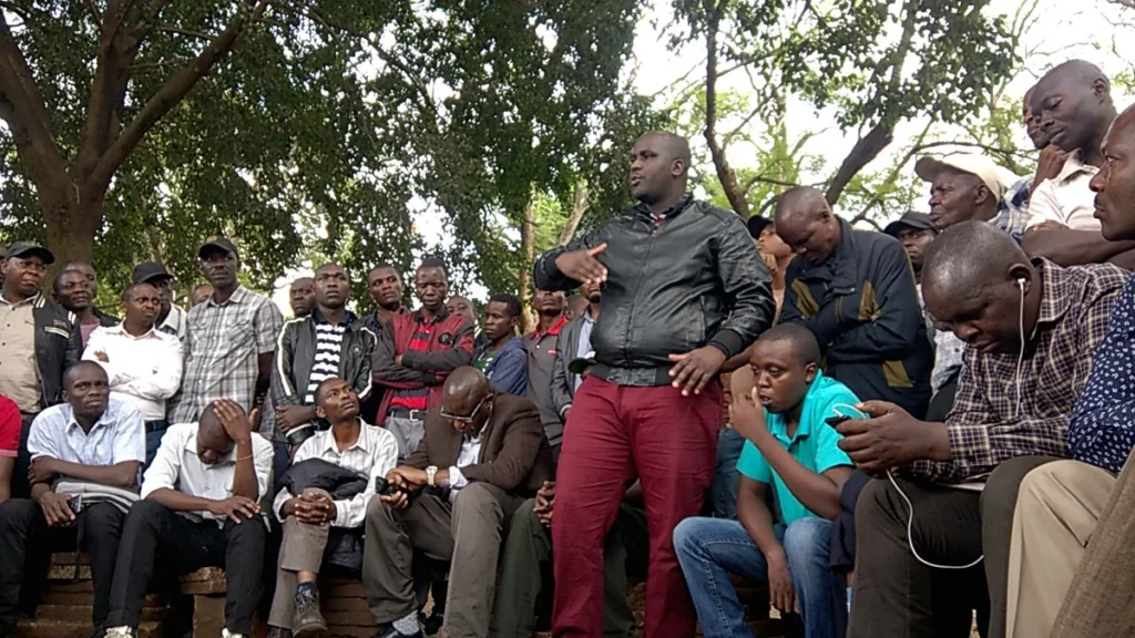 Kenyans taking part in a citizen public participation session
